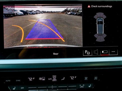 Used 2024 Audi Q4 e-tron Premium Plus w/ Premium Plus image 23