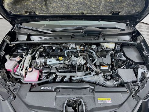 Used 2024 Toyota Prius Prime Premium image 34