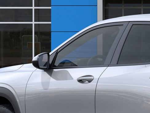 New 2026 Chevrolet Trax LS FWD image 36
