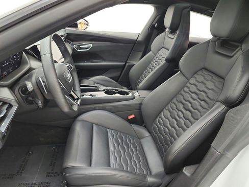Used 2022 Audi e-tron GT Prestige w/ Prestige Package AWD/4WD image 15
