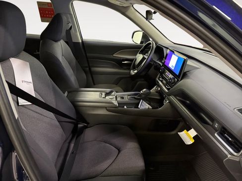 New 2026 Toyota Grand Highlander LE image 15