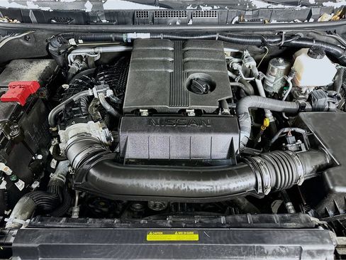 Certified 2024 Nissan Frontier PRO-4X w/ Off-Road Protection Package image 36