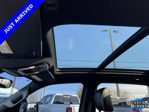 Certified 2022 RAM 1500 Limited w/ Body Color Bumper Group image 27