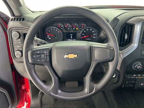 Used 2023 Chevrolet Silverado 1500 Custom image 10