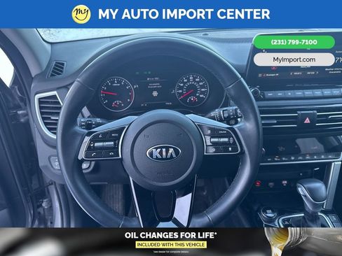 Used 2021 Kia Seltos SX image 8