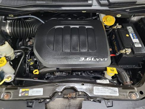Used 2017 Dodge Grand Caravan SE w/ Power Window Group FWD image 30