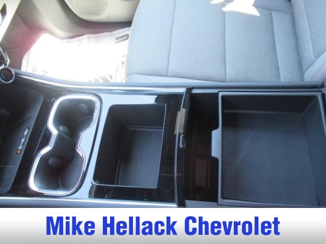 Used 2026 Chevrolet Traverse LT w/ Driver Confidence Package FWD image 11