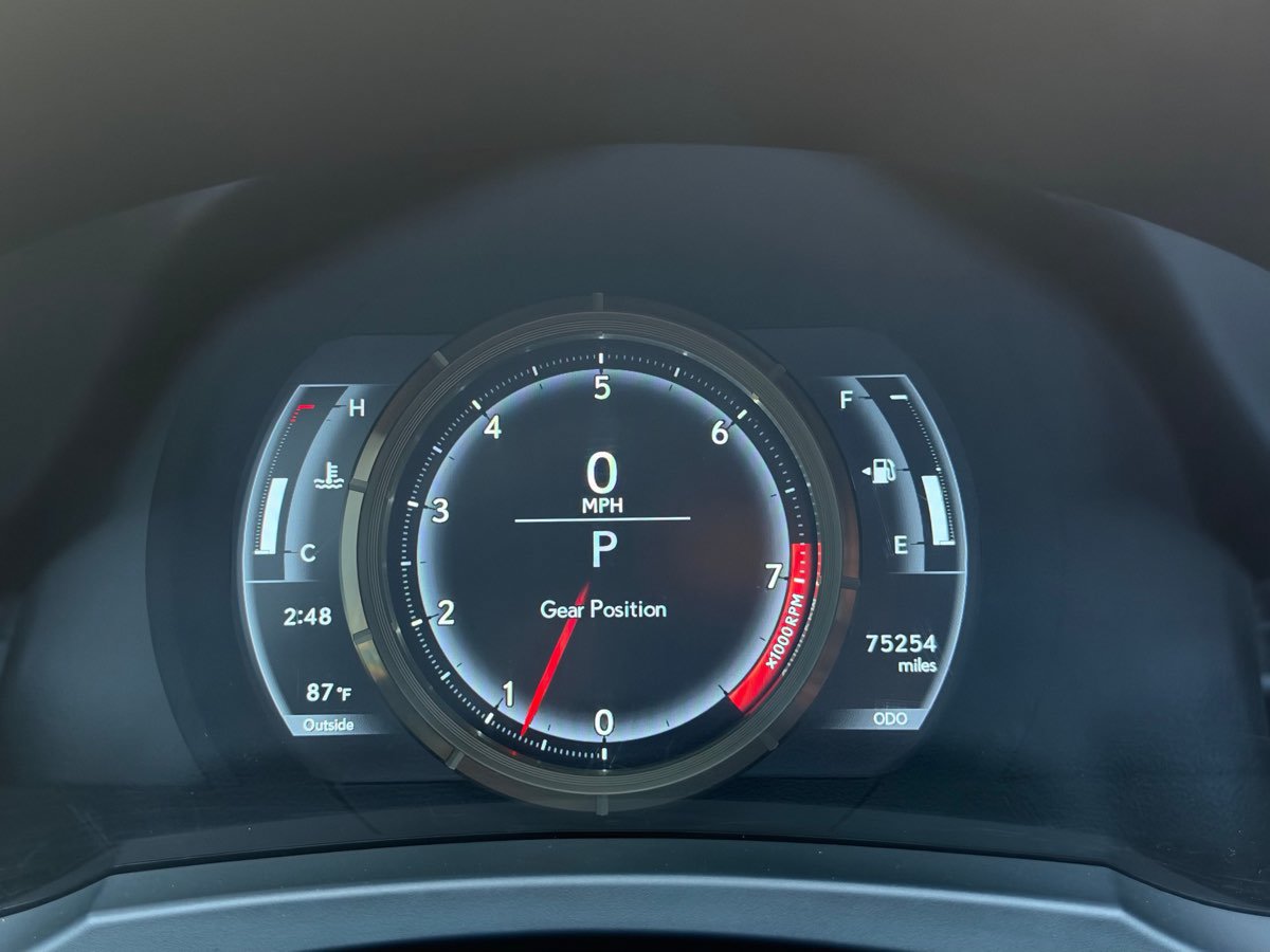 Used 2020 Lexus IS 350 F Sport w/ F Sport Package RWD image 9