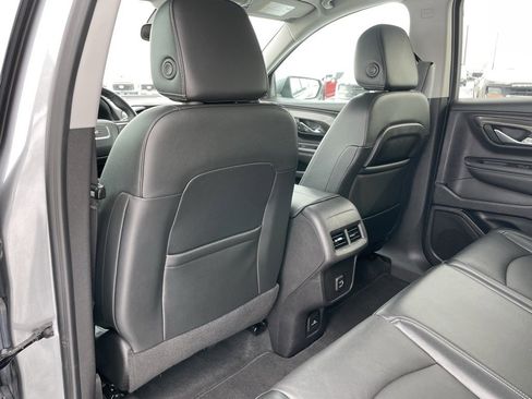 Used 2023 GMC Terrain SLT image 52