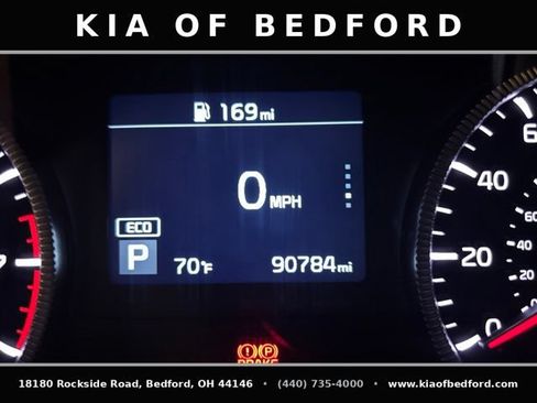Used 2022 Kia Telluride EX w/ EX Premium Package AWD/4WD image 17