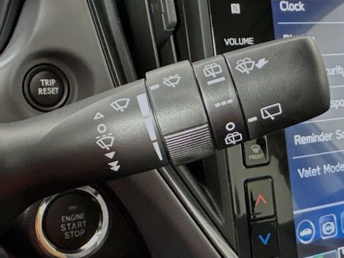 Used 2026 Subaru Crosstrek 2.5i Premium AWD/4WD image 13