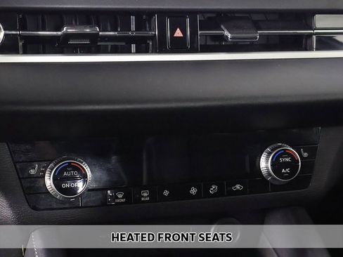 Used 2024 Mitsubishi Outlander SE image 6