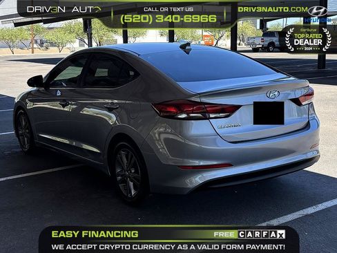 Used 2017 Hyundai Elantra SE FWD image 5