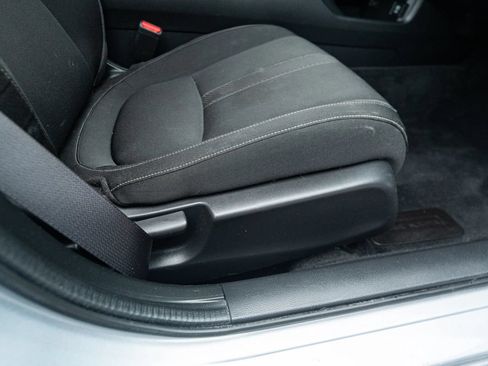 Used 2018 Honda Civic EX image 13