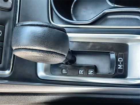 Used 2021 Subaru Ascent Limited w/ Popular Package #2A image 16