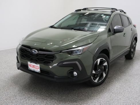 Used 2024 Subaru Crosstrek 2.5i Limited w/ Popular Package #3A AWD/4WD image 2