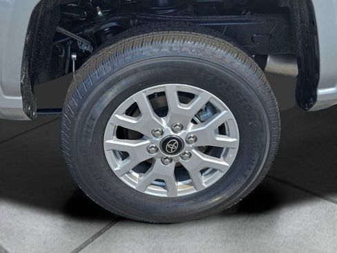 New 2025 Toyota Tacoma SR5 image 12