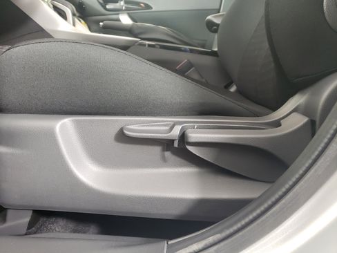 New 2026 Mitsubishi Eclipse Cross ES image 9