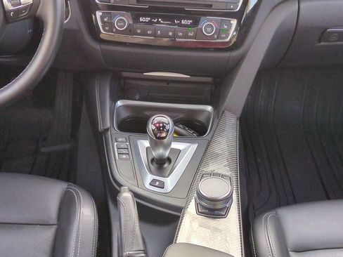 Used 2018 BMW M3 image 18