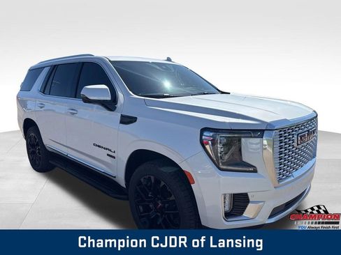 Used 2023 GMC Yukon Denali w/ Max Trailering Package AWD/4WD image 10