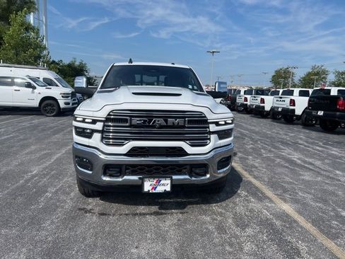 Used 2025 RAM 2500 Laramie image 8