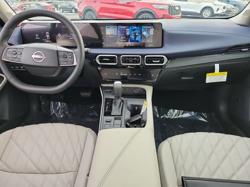 New 2026 Nissan Sentra SL w/ Floor Mat Package FWD image 9