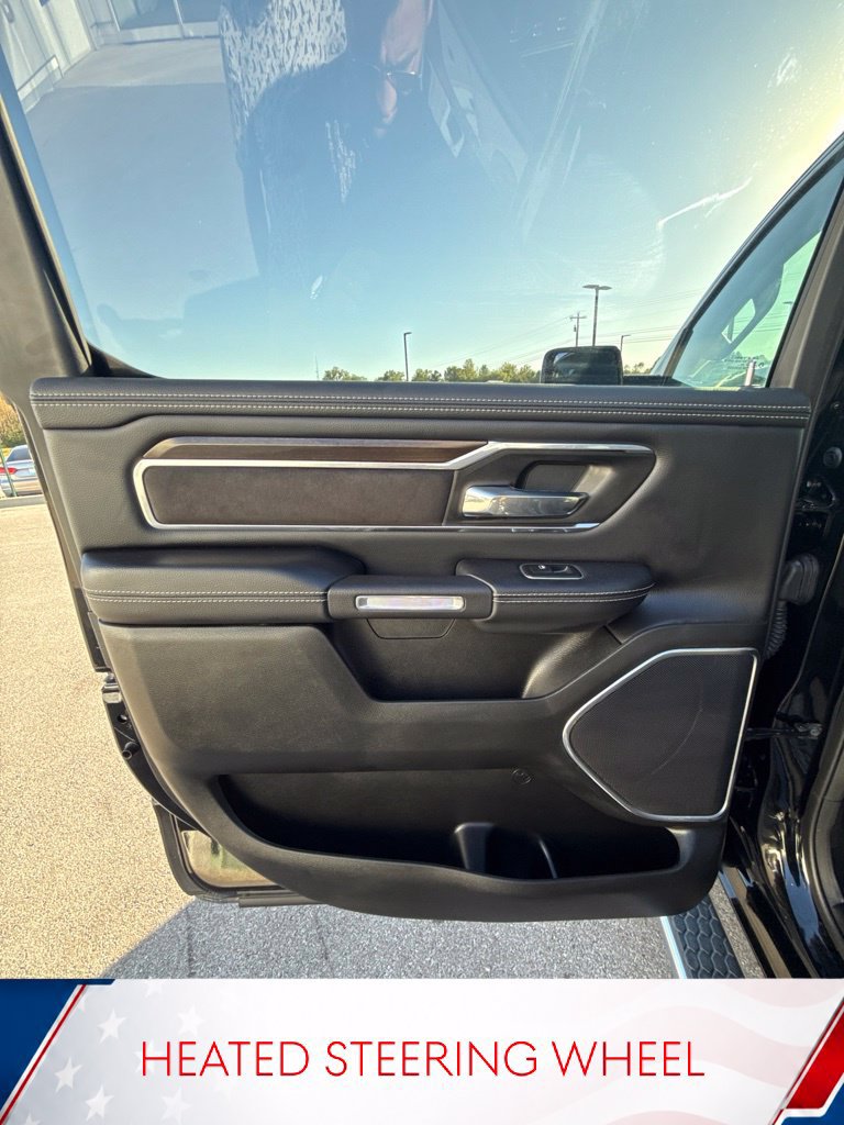 Used 2022 RAM 1500 Laramie AWD/4WD image 14