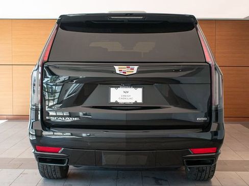 Used 2023 Cadillac Escalade Sport Platinum w/ Heavy-Duty Trailer Package AWD/4WD image 7