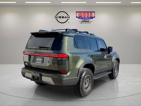 Used 2024 Lexus GX 550 image 3