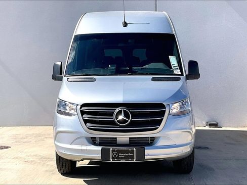 New 2025 Mercedes-Benz Sprinter 2500 image 3