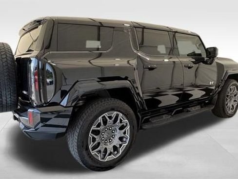 Used 2025 GMC Hummer EV 3X AWD/4WD image 8