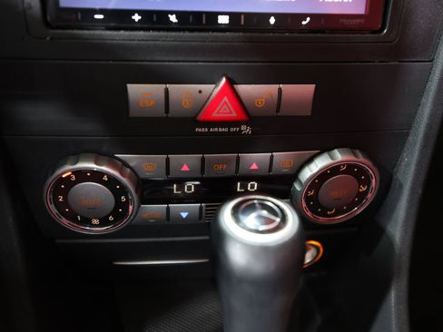 Used 2006 Mercedes-Benz SLK 350 image 22