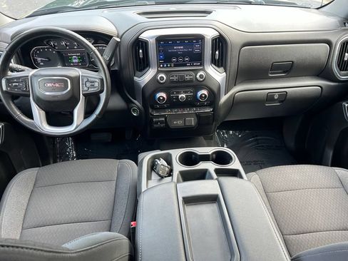 Used 2020 GMC Sierra 1500 SLE w/ X31 Off-Road Package AWD/4WD image 29