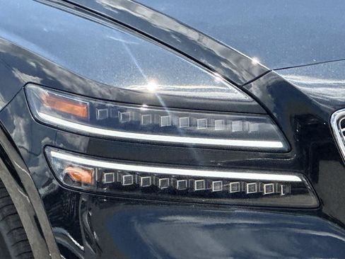 New 2027 Genesis GV80 2.5T Advanced AWD/4WD image 8