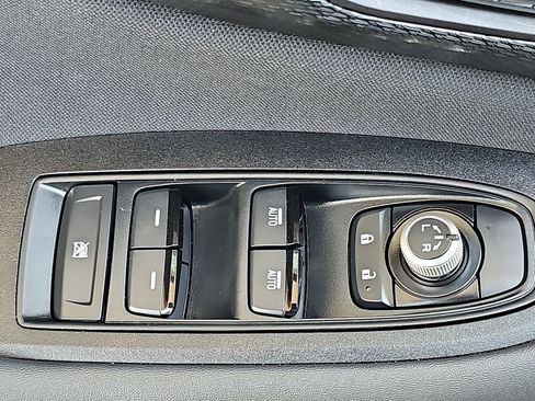 Certified 2025 Subaru Legacy Premium AWD/4WD image 31