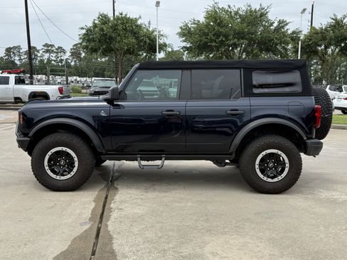 Used 2021 Ford Bronco Black Diamond w/ Sasquatch Package AWD/4WD image 8