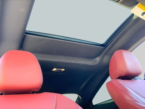 Used 2023 BMW 430i xDrive Coupe w/ M Sport Package AWD/4WD image 14