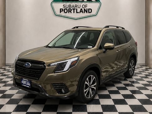 Certified 2023 Subaru Forester Limited AWD/4WD image 3
