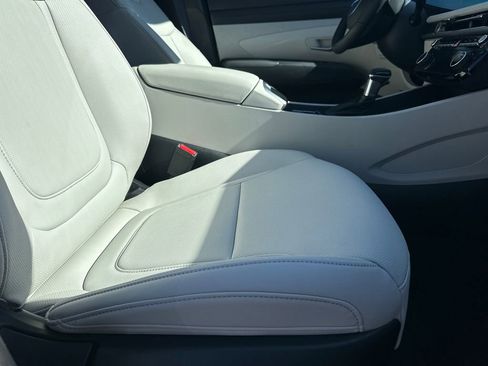 New 2025 Hyundai Tucson SEL image 13