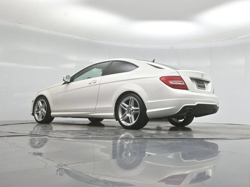 Used 2013 Mercedes-Benz C 250 Coupe image 44
