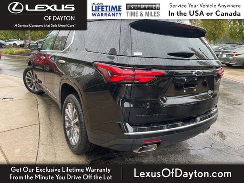 Used 2023 Chevrolet Traverse Premier image 6