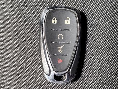 Used 2020 Chevrolet Equinox LT FWD image 32