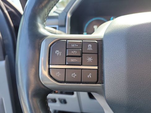 Used 2023 Ford F150 Limited image 18