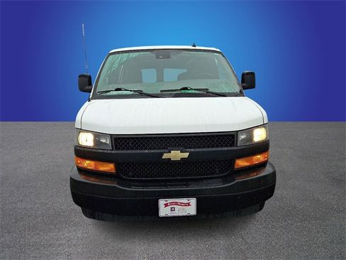 Used 2021 Chevrolet Express 2500 Work Van w/ Driver Convenience Package image 2