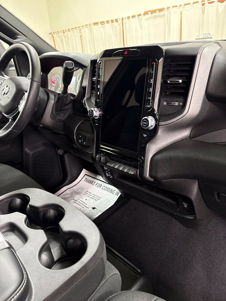 New 2027 RAM 2500 Tradesman AWD/4WD image 24