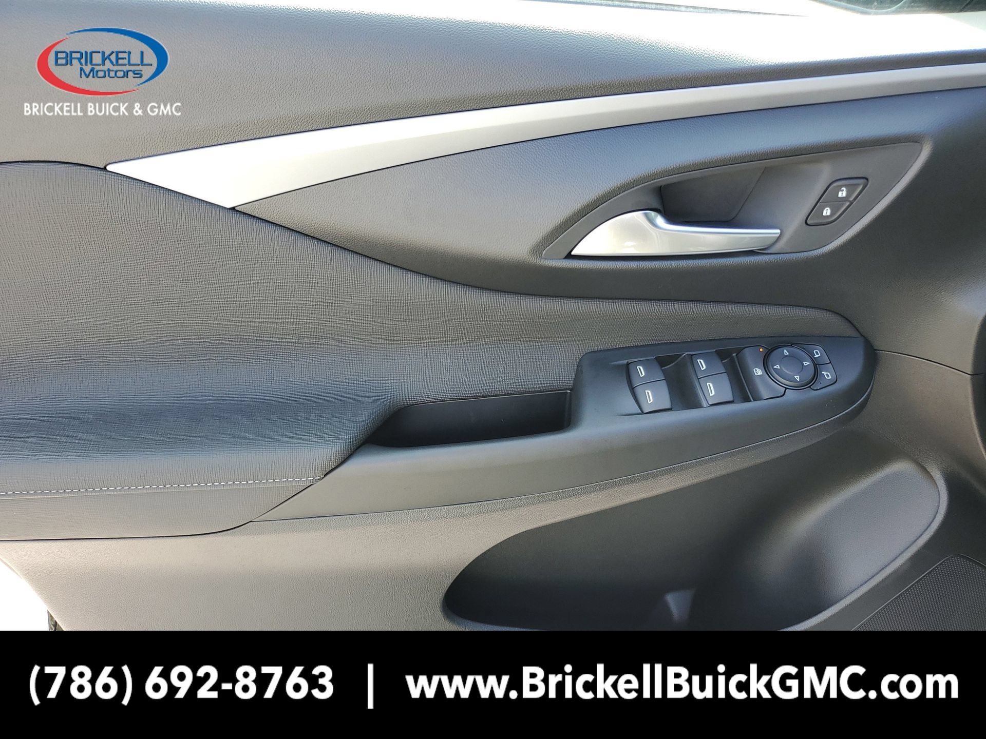 New 2026 Buick Envista Sport Touring FWD image 16