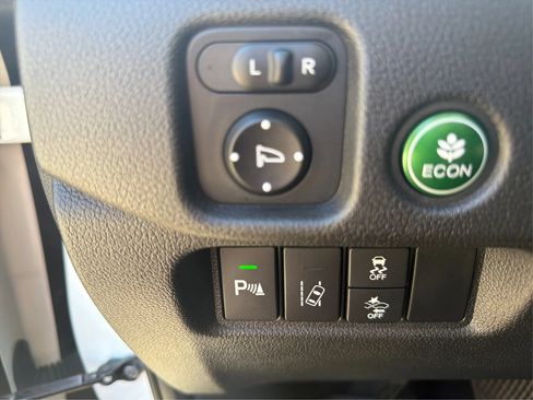 Used 2017 Honda Pilot Elite image 17