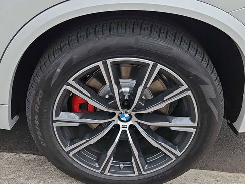 New 2026 BMW X5 M60i w/ Climate Comfort Package AWD/4WD image 13
