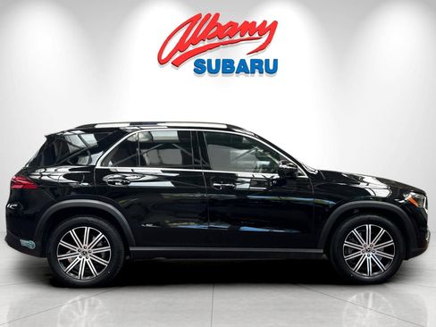 Used 2025 Mercedes-Benz GLE 450e 4MATIC image 3
