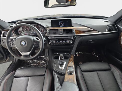 Used 2017 BMW 330i xDrive Sedan image 15